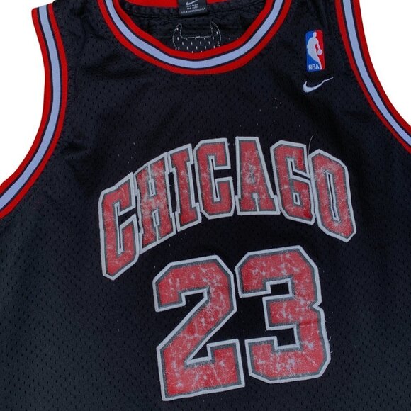 Vintage Nike Jordan Jersey XL Chicago Bulls Jersey - Picture 4 of 6